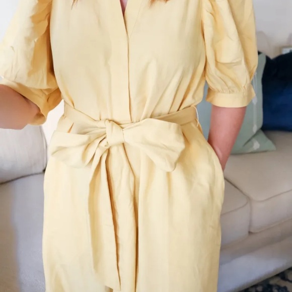 Ann Taylor Dresses & Skirts - Ann Taylor Yellow Midi Dress with Bow